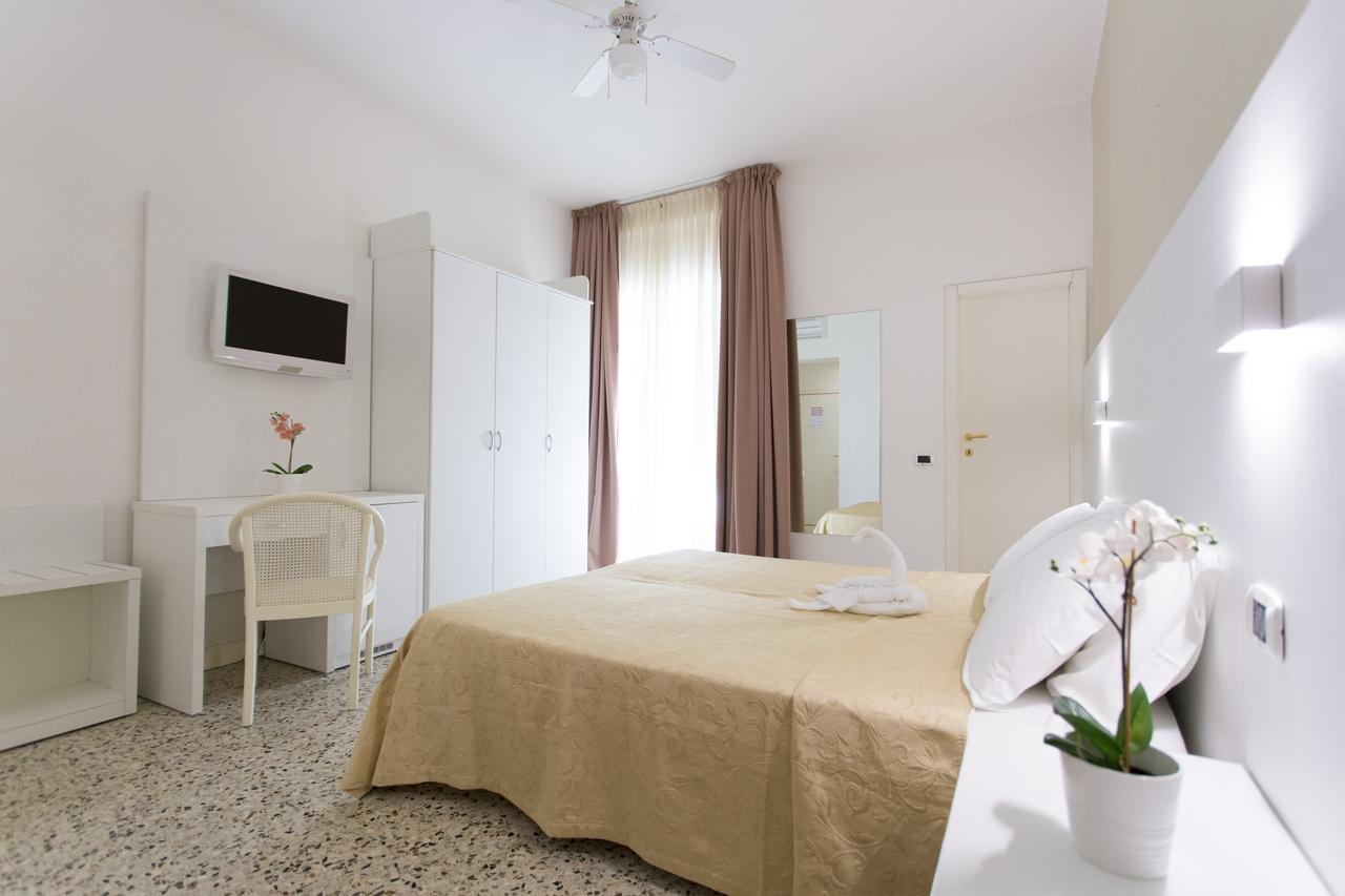 Sirena Boutique Hotel Gabicce Mare Kültér fotó