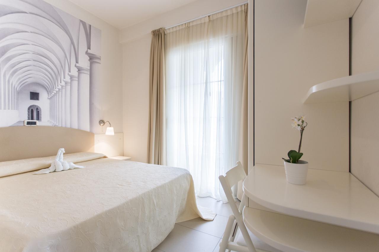Sirena Boutique Hotel Gabicce Mare Kültér fotó