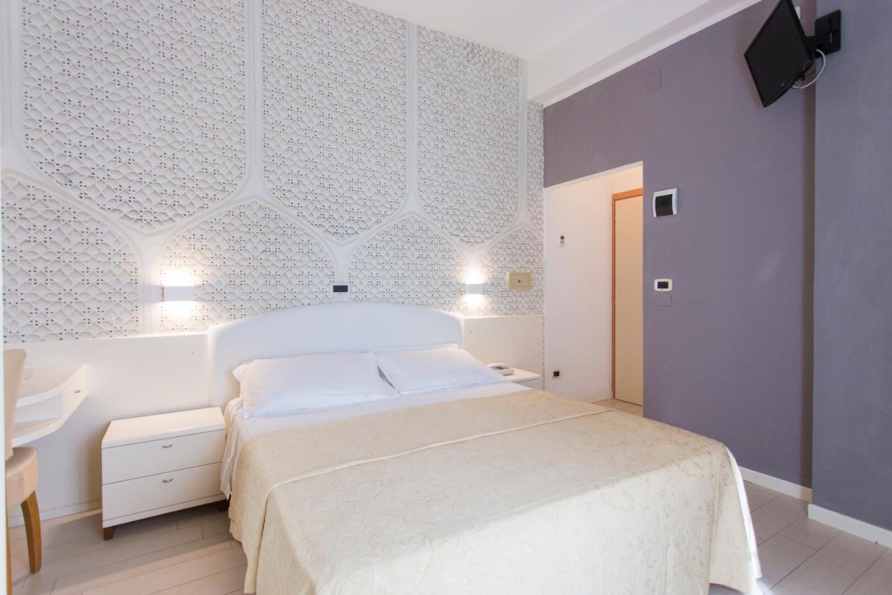 Sirena Boutique Hotel Gabicce Mare Kültér fotó